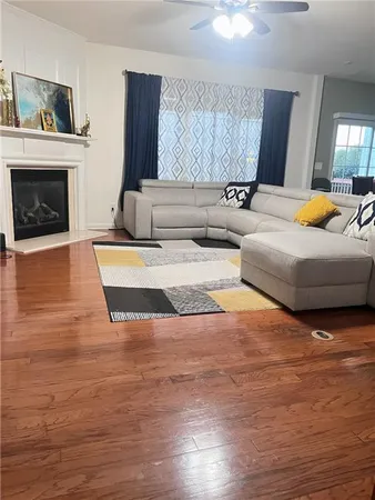 $2,600 | 160 Finchley Drive, Roswell, GA 30076