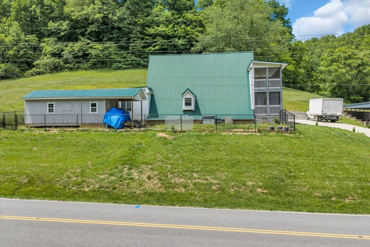 475 Lost Creek Road Lynchburg, TN 37352 - Photo 33 of 34 a view of a house with a yard