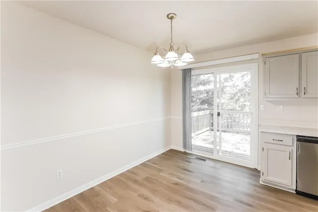 $2,345 | 11019 North Ditman Avenue, Kansas City, MO 64157