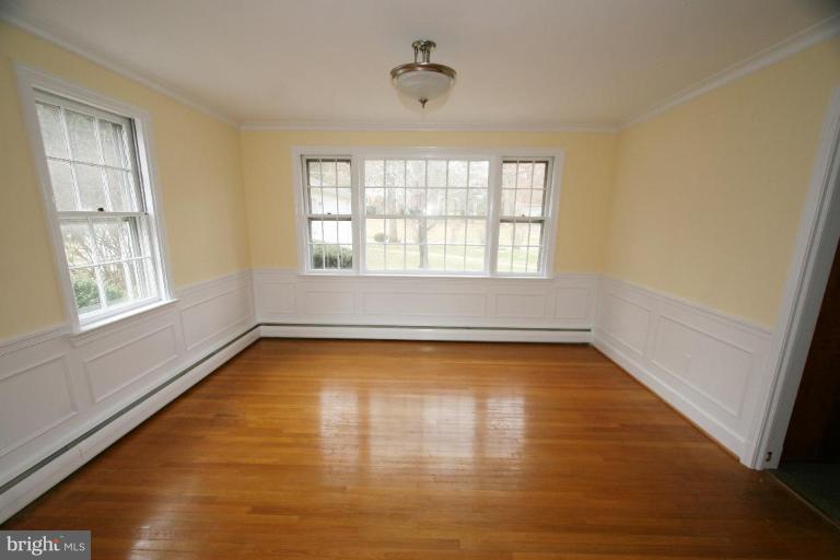 218 Ferndale Road Aberdeen, MD 21001 - Photo 5 of 22 Dining Room #2