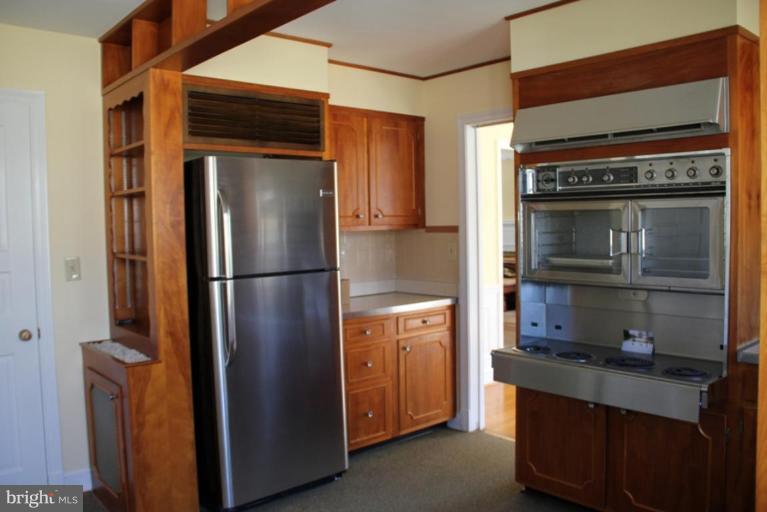 218 Ferndale Road Aberdeen, MD 21001 - Photo 10 of 22 Kitchen #2