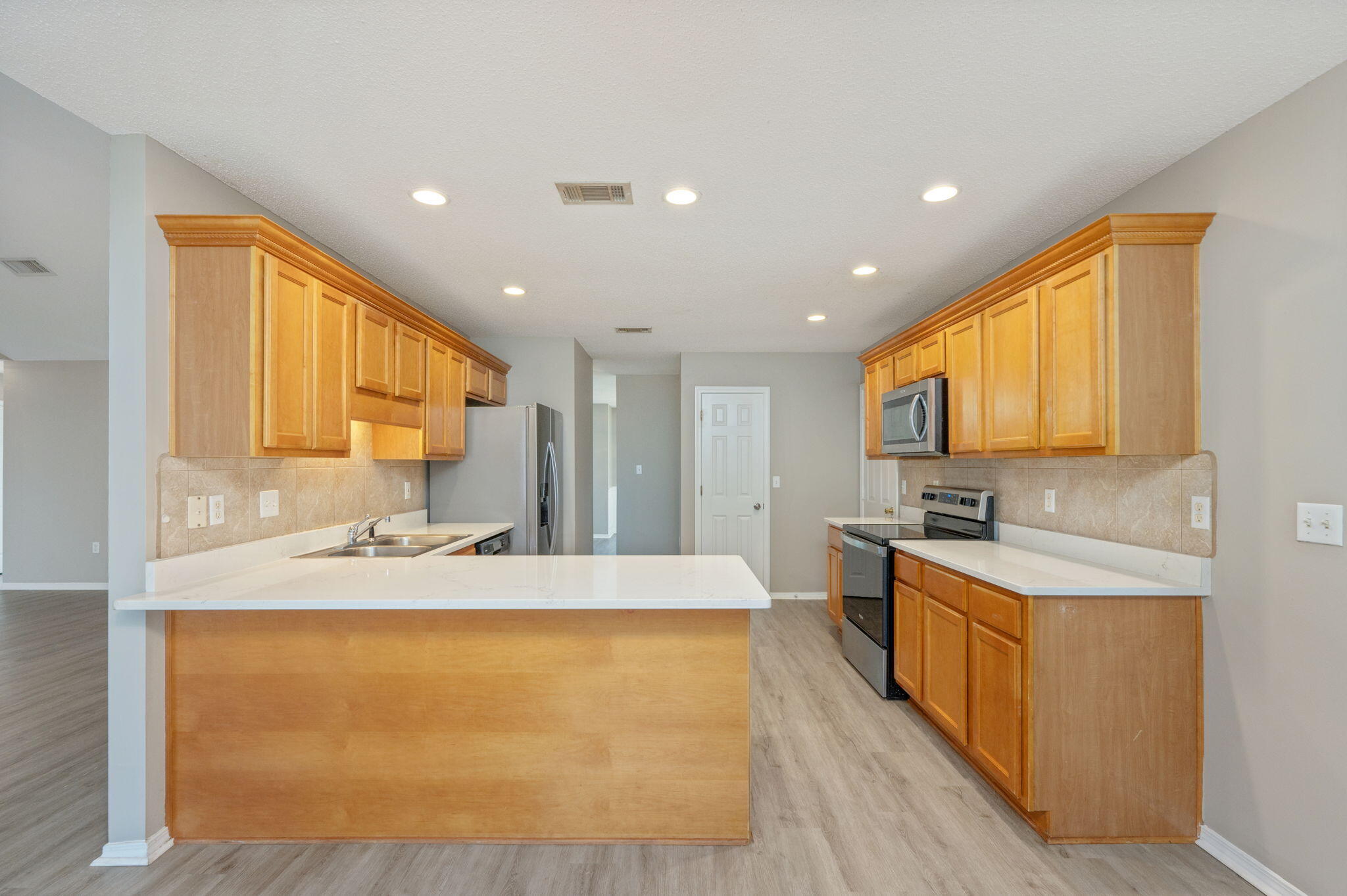 654 Brunson Street Crestview, FL 32536 - Photo 15 of 51 15-web-or-mls-654-brunson-st