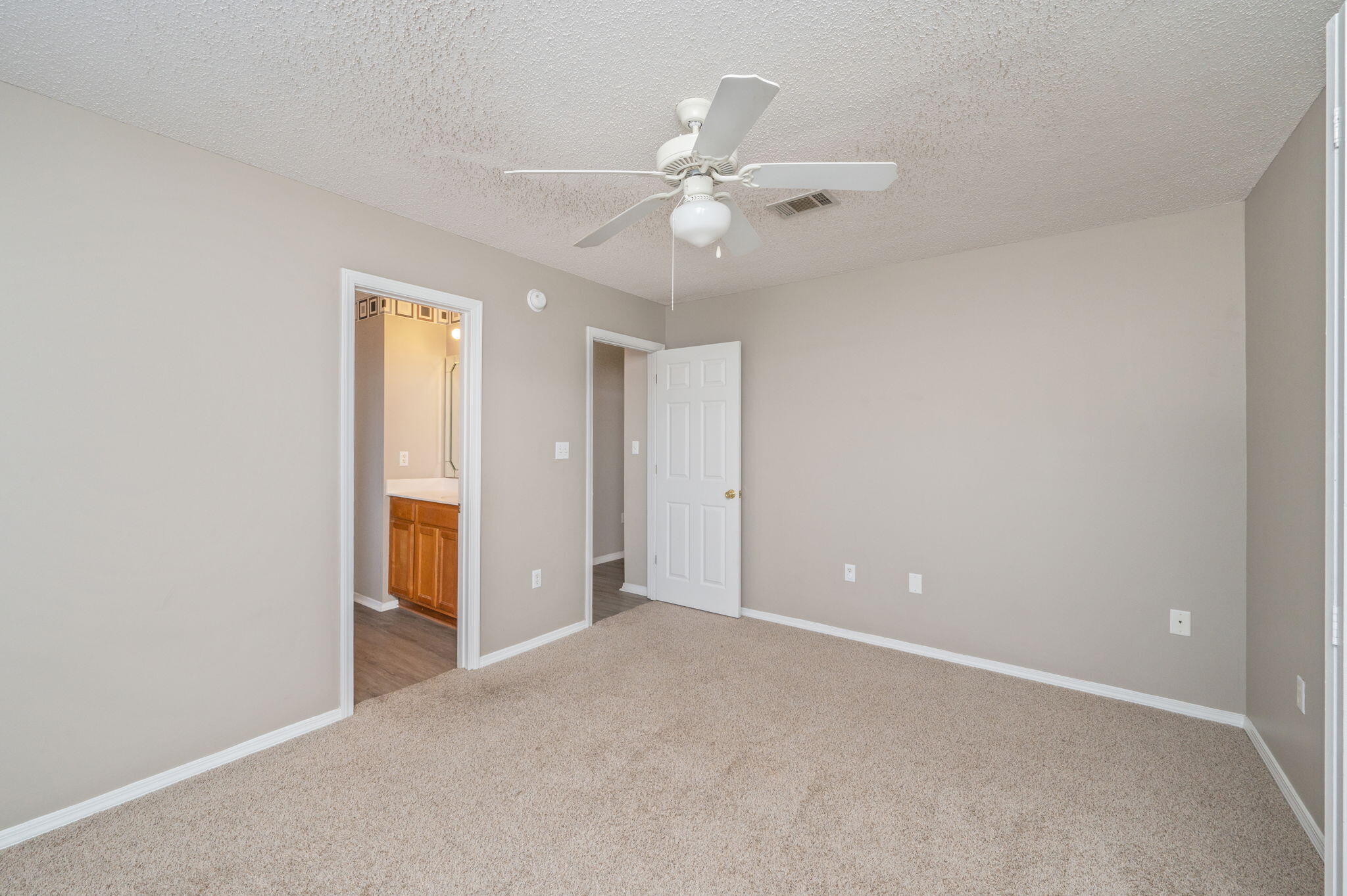 654 Brunson Street Crestview, FL 32536 - Photo 37 of 51 37-web-or-mls-654-brunson-st