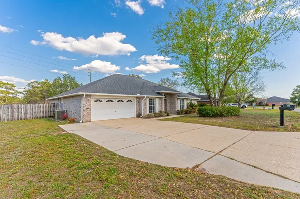 $364,900 | 654 Brunson Street, Crestview, FL 32536
