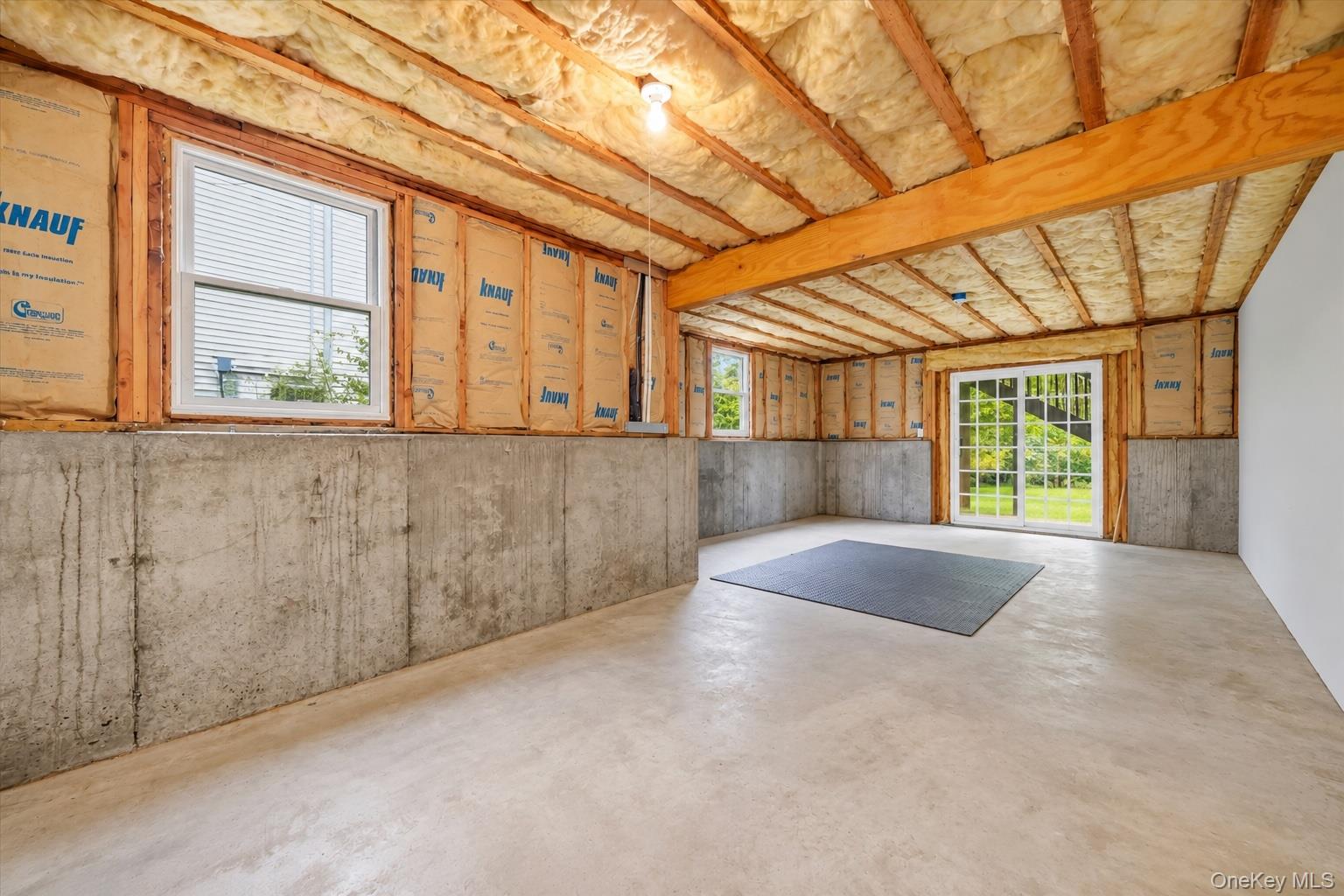 118 Ridge Road Valley Cottage, NY 10989 - Photo 38 of 41 Gallery Image 38
