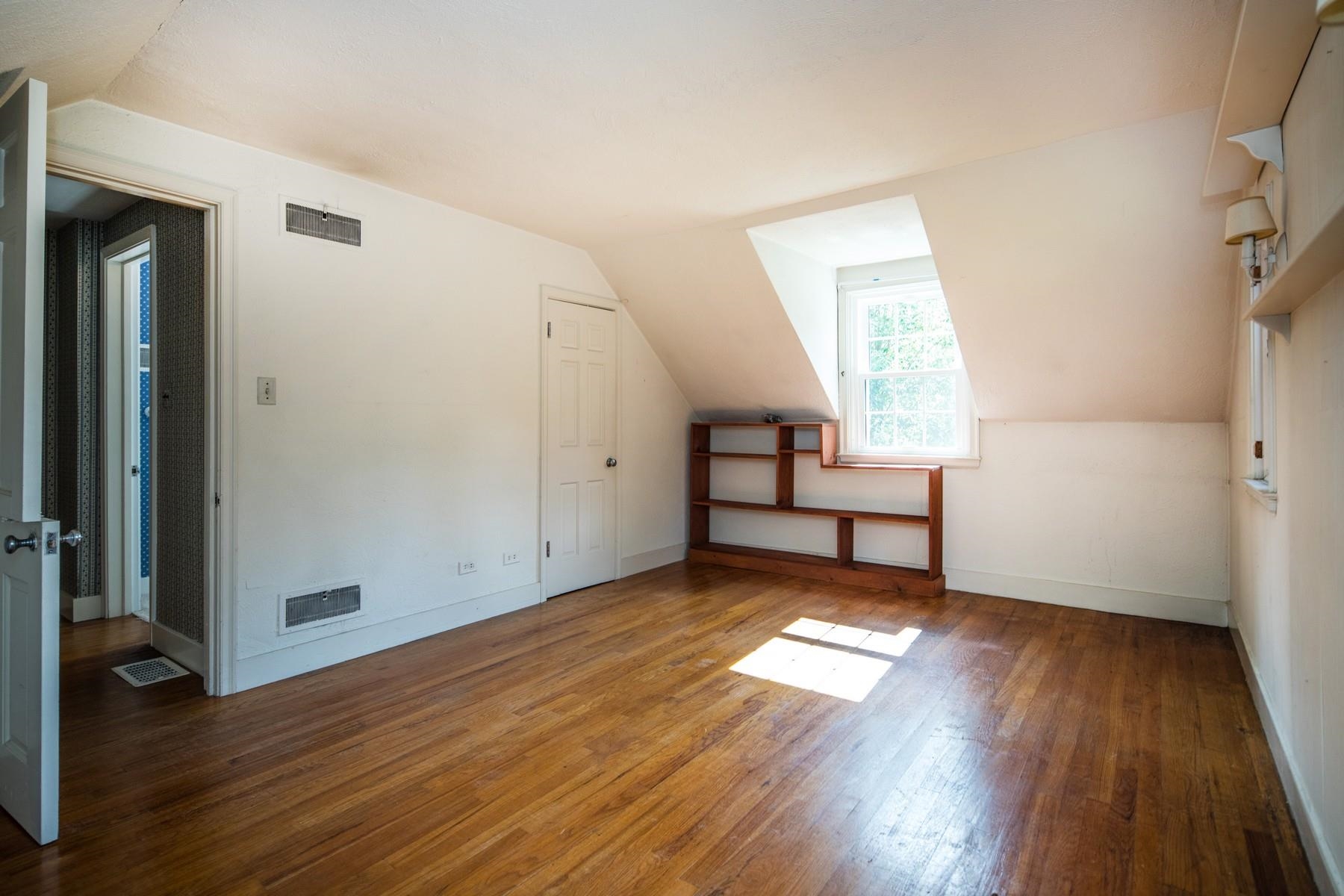 38 Linden Street Rutland, VT 05701 - Photo 15 of 32