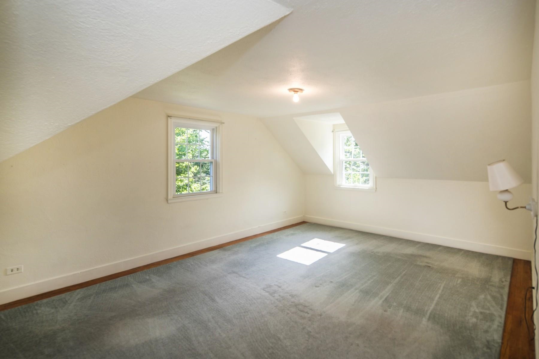 38 Linden Street Rutland, VT 05701 - Photo 18 of 32