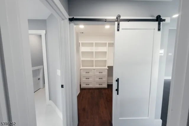 a view of a walk in closet