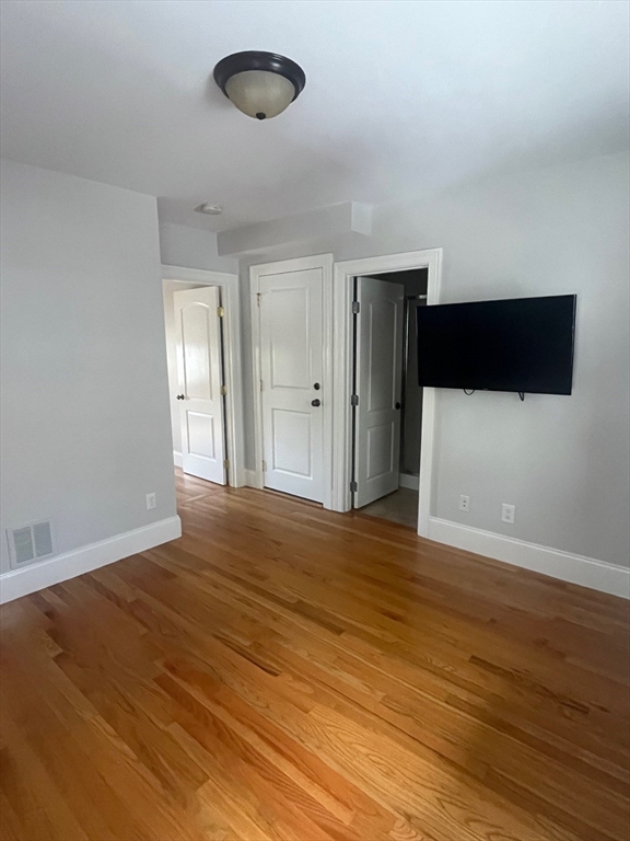 164 Ash Street, Unit 2 Waltham, MA 02453 - Photo 5 of 9