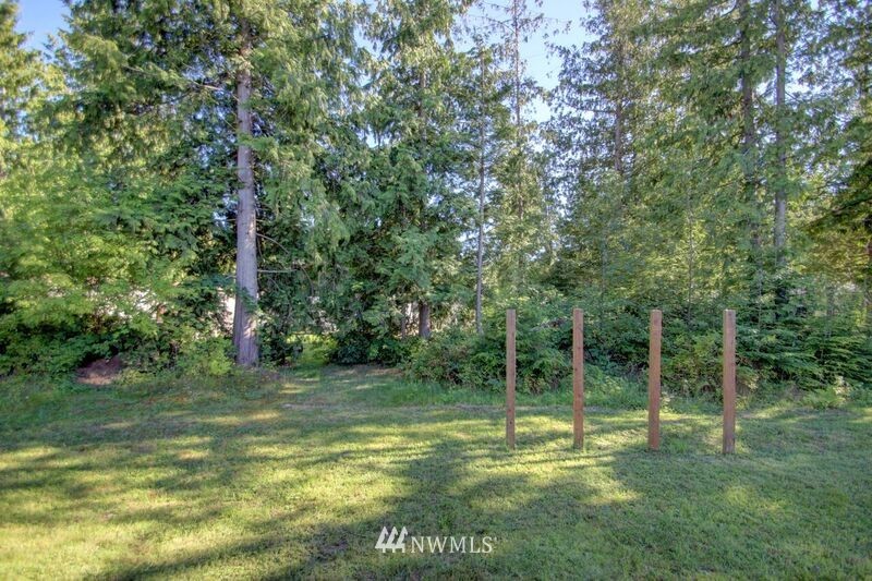 401 Burlingame Road Mount Vernon, WA 98274 - Photo 13 of 23 Gallery Image 13