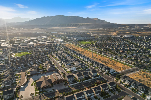 14932 South Cushing Road Riverton, UT 84065 - Photo 4 of 46