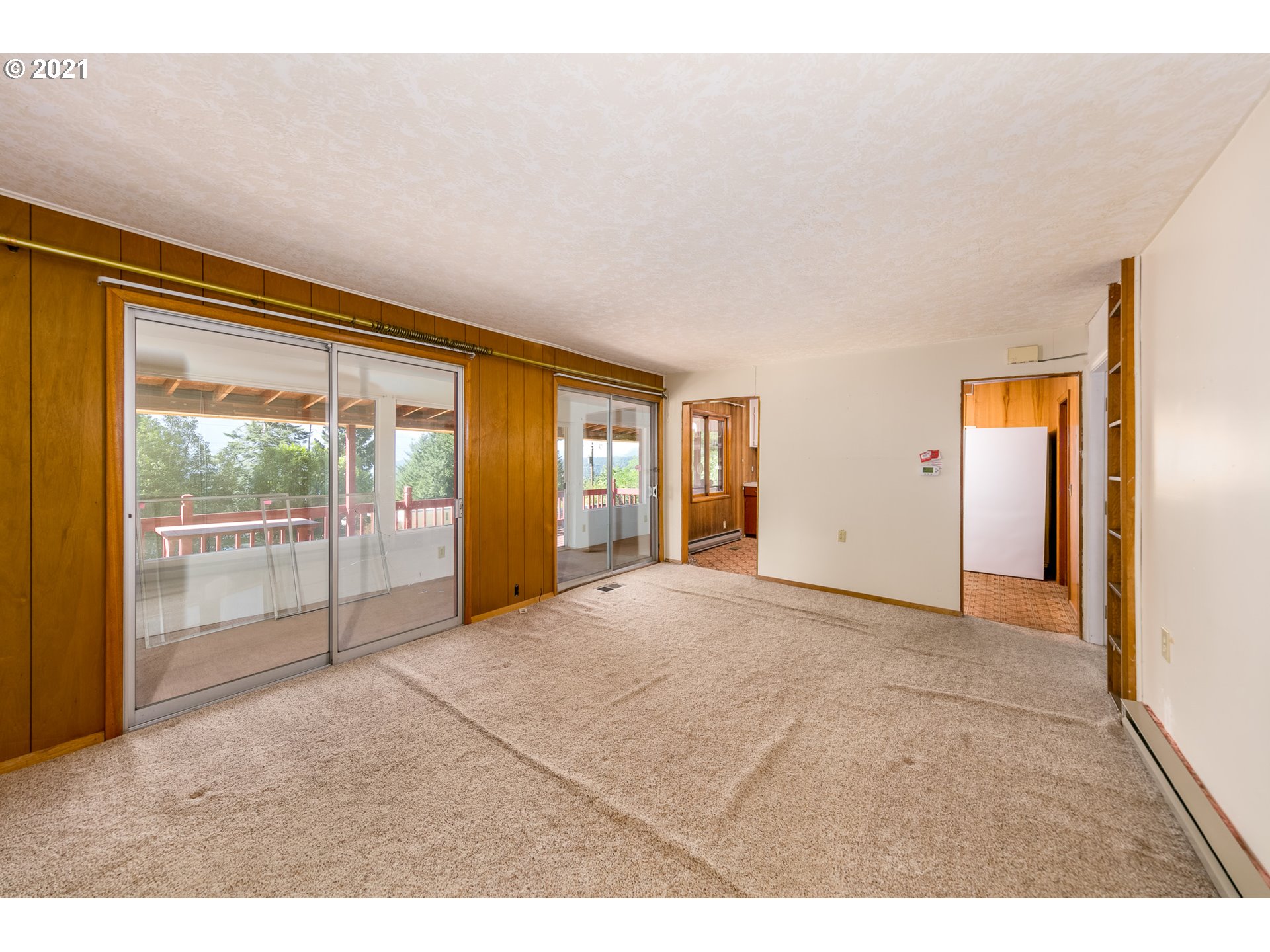 6302 East Loop Road Stevenson, WA 98648 - Photo 12 of 22 Gallery Image 12