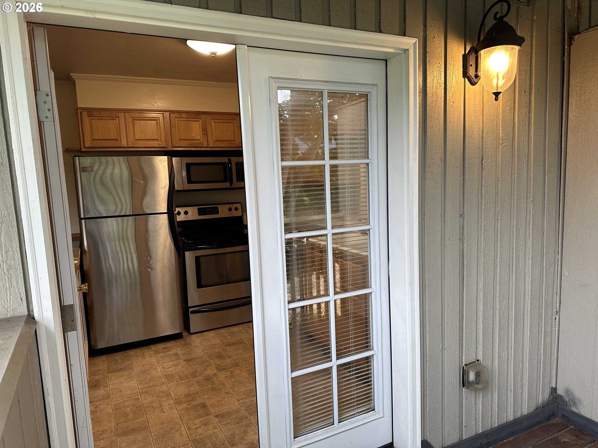 2046 West 14th Place Eugene, OR 97402 - Photo 18 of 30