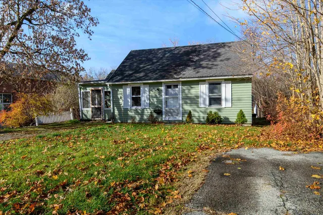 $170,000 | 136 McKinley Street, Bennington, VT 05201