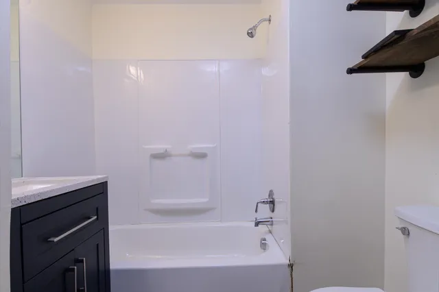 $170,000 | 136 McKinley Street, Bennington, VT 05201