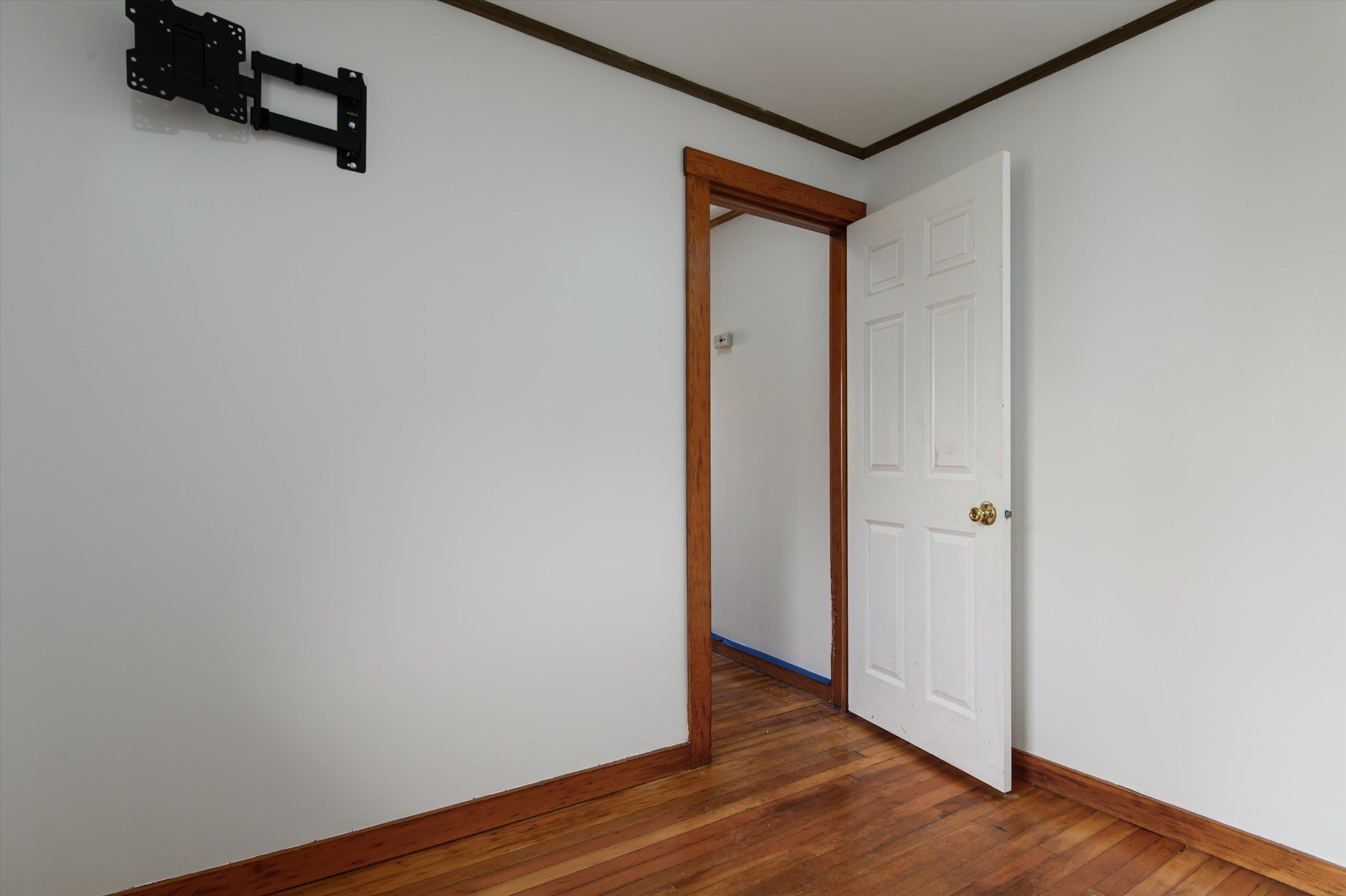 136 McKinley Street Bennington, VT 05201 - Photo 19 of 26