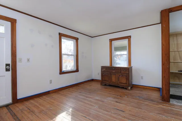 $170,000 | 136 McKinley Street, Bennington, VT 05201