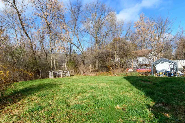 $170,000 | 136 McKinley Street, Bennington, VT 05201