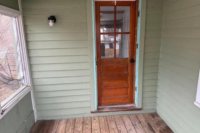 $170,000 | 136 McKinley Street, Bennington, VT 05201