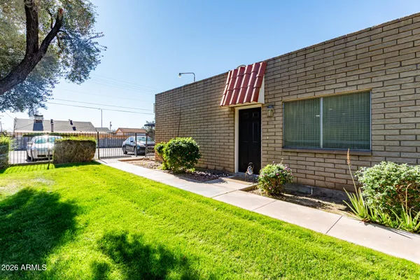 $239,900 | 141 North Date Street, Unit 63, Mesa, AZ 85201