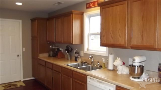 111 West Chapel Chase Drive Decatur, IN 46733 - Photo 19 of 21 Gallery Image 19