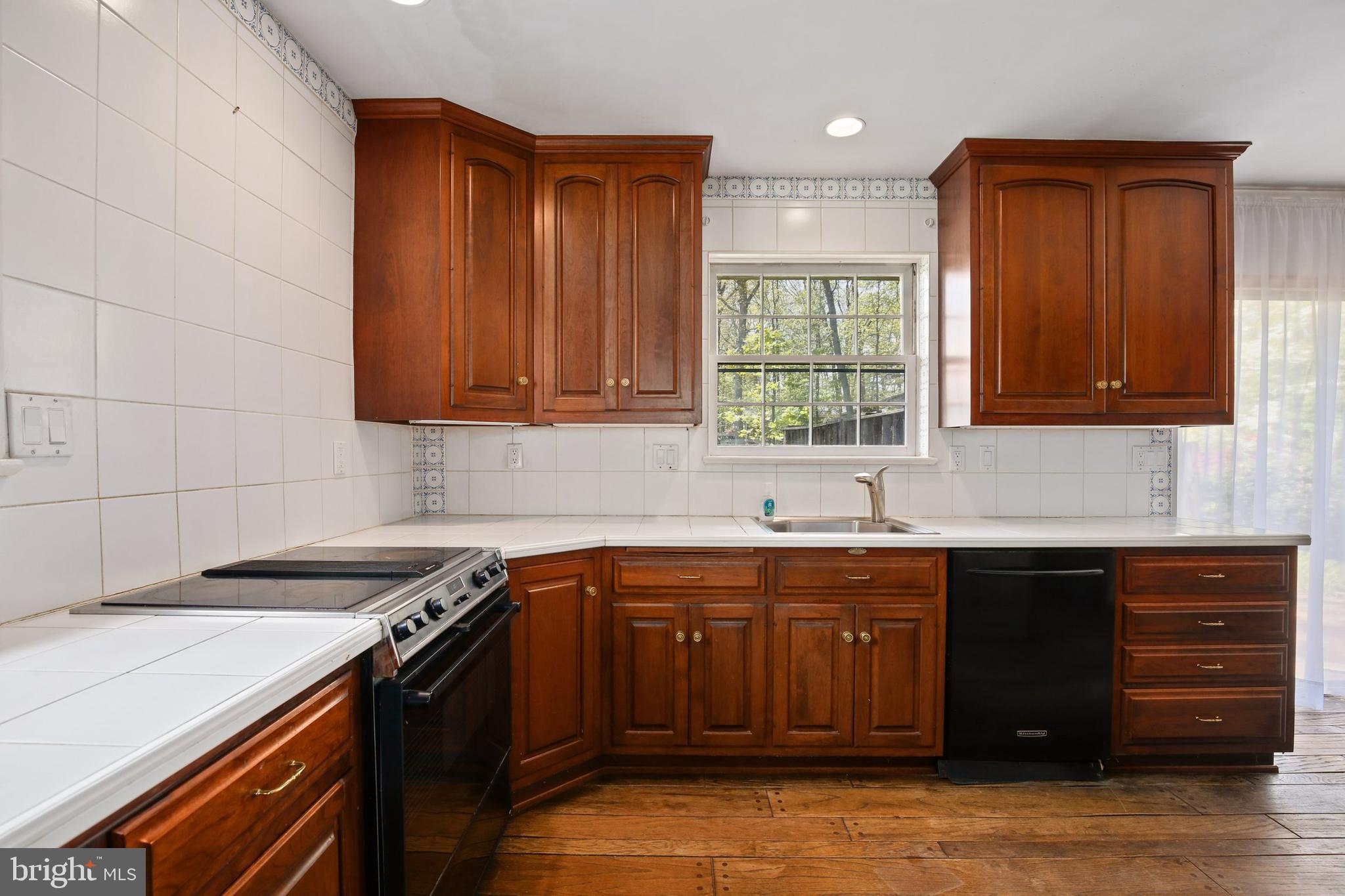 14816 Claude Lane Silver Spring, MD 20905 - Photo 14 of 52