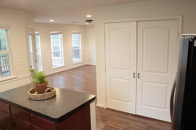 $1,550 | 13351 Park Avenue, Conroe, TX 77384