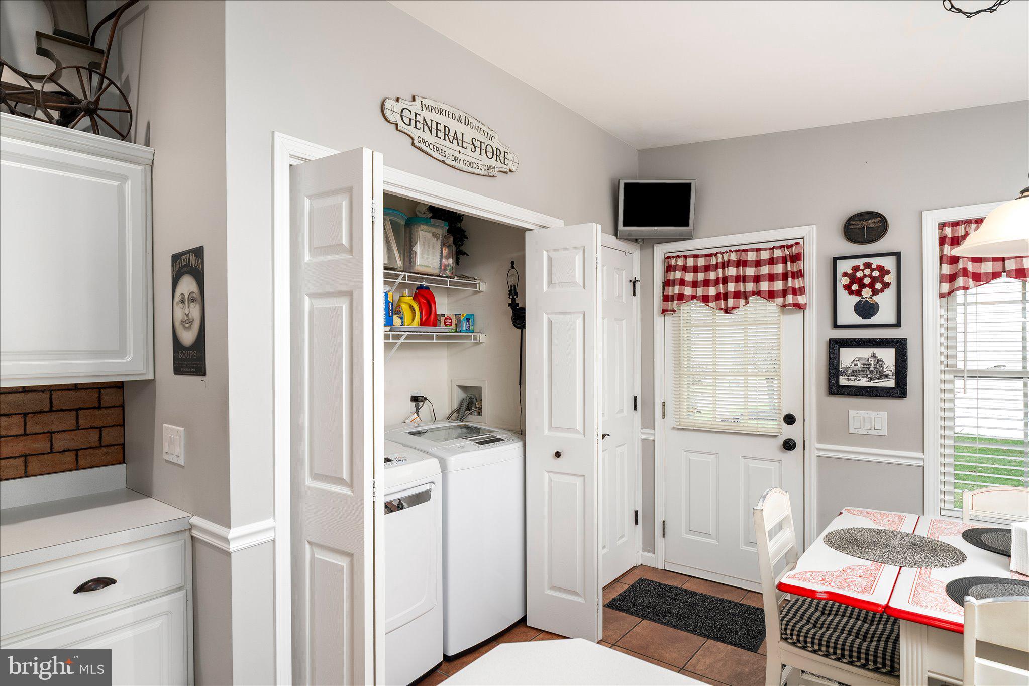 11 Mulberry Drive Cream Ridge, NJ 08514 - Photo 14 of 41