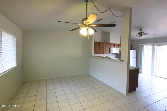 $1,275 | 4717 East Camino Street, Unit 2, Mesa, AZ 85205