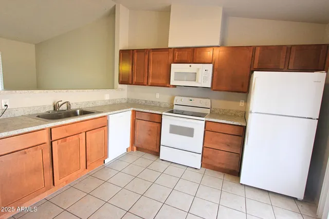 $1,275 | 4717 East Camino Street, Unit 2, Mesa, AZ 85205