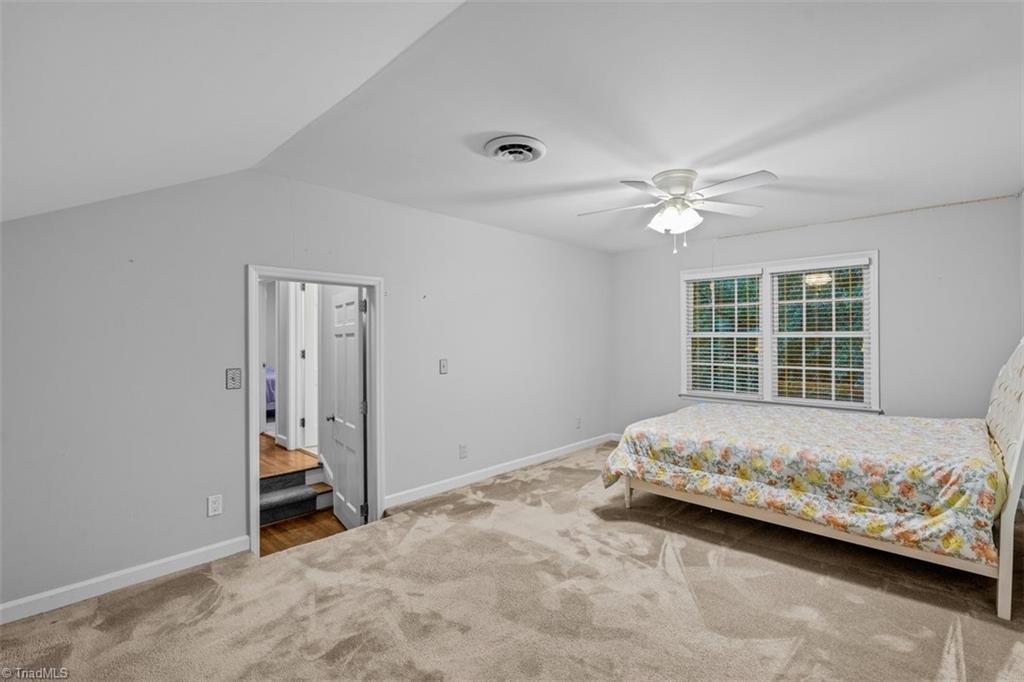 809 Hillcrest Drive High Point, NC 27262 - Photo 32 of 50