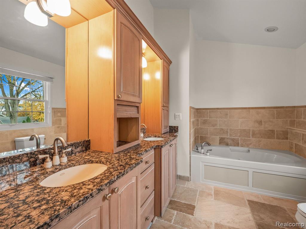 916 Ruffner Avenue Birmingham, MI 48009 - Photo 13 of 23