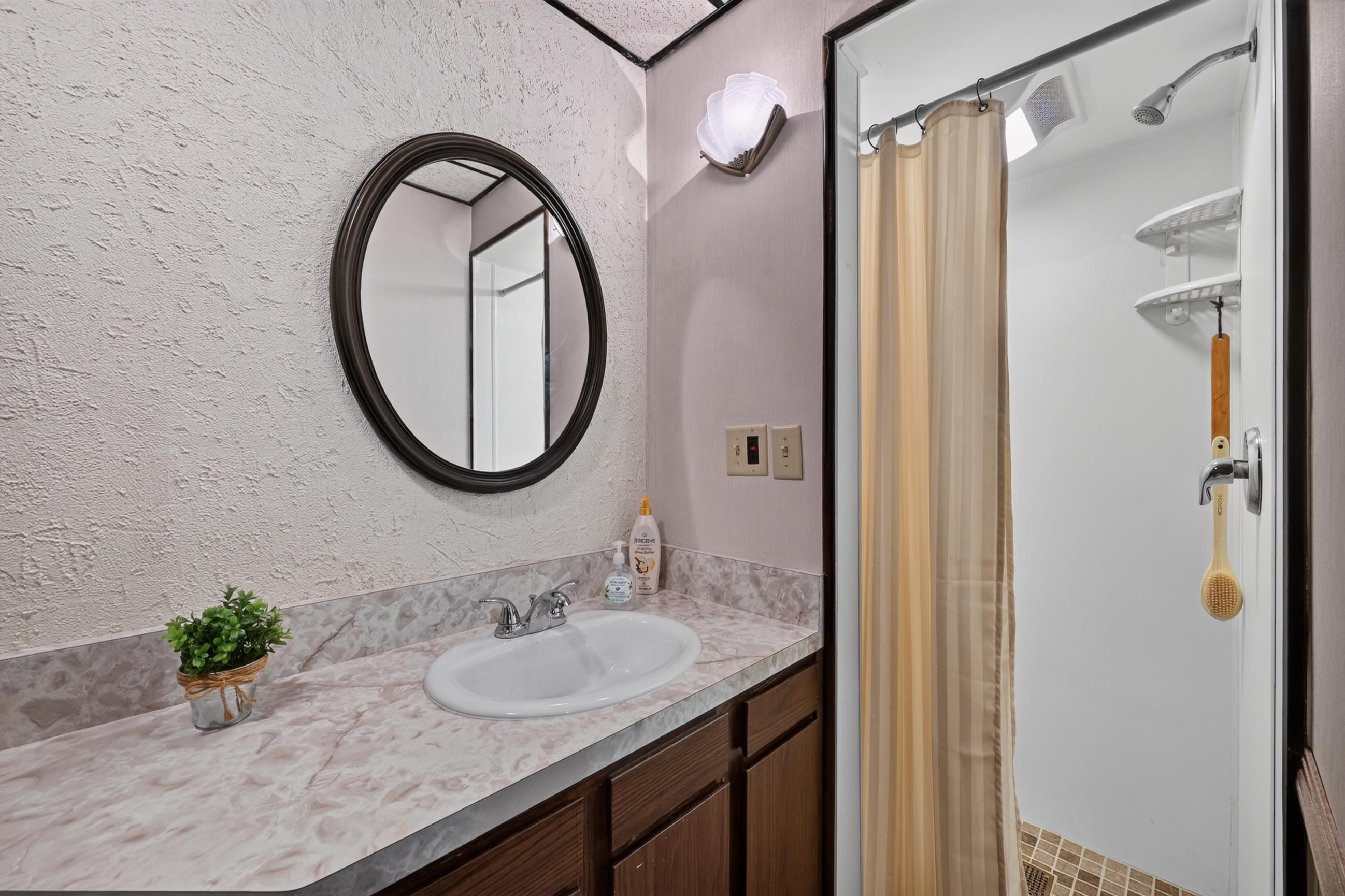 1610 Homberg Lane Madison, WI 53716 - Photo 31 of 46