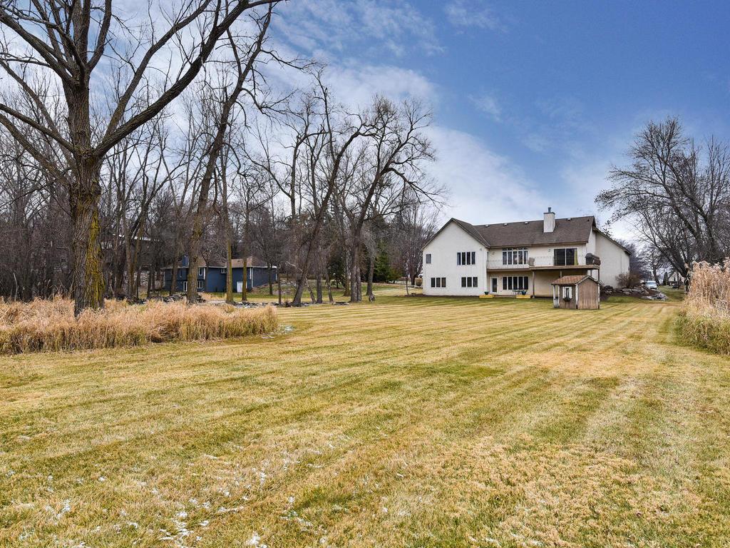 26525 Edgewood Road Excelsior, MN 55331 - Photo 2 of 47