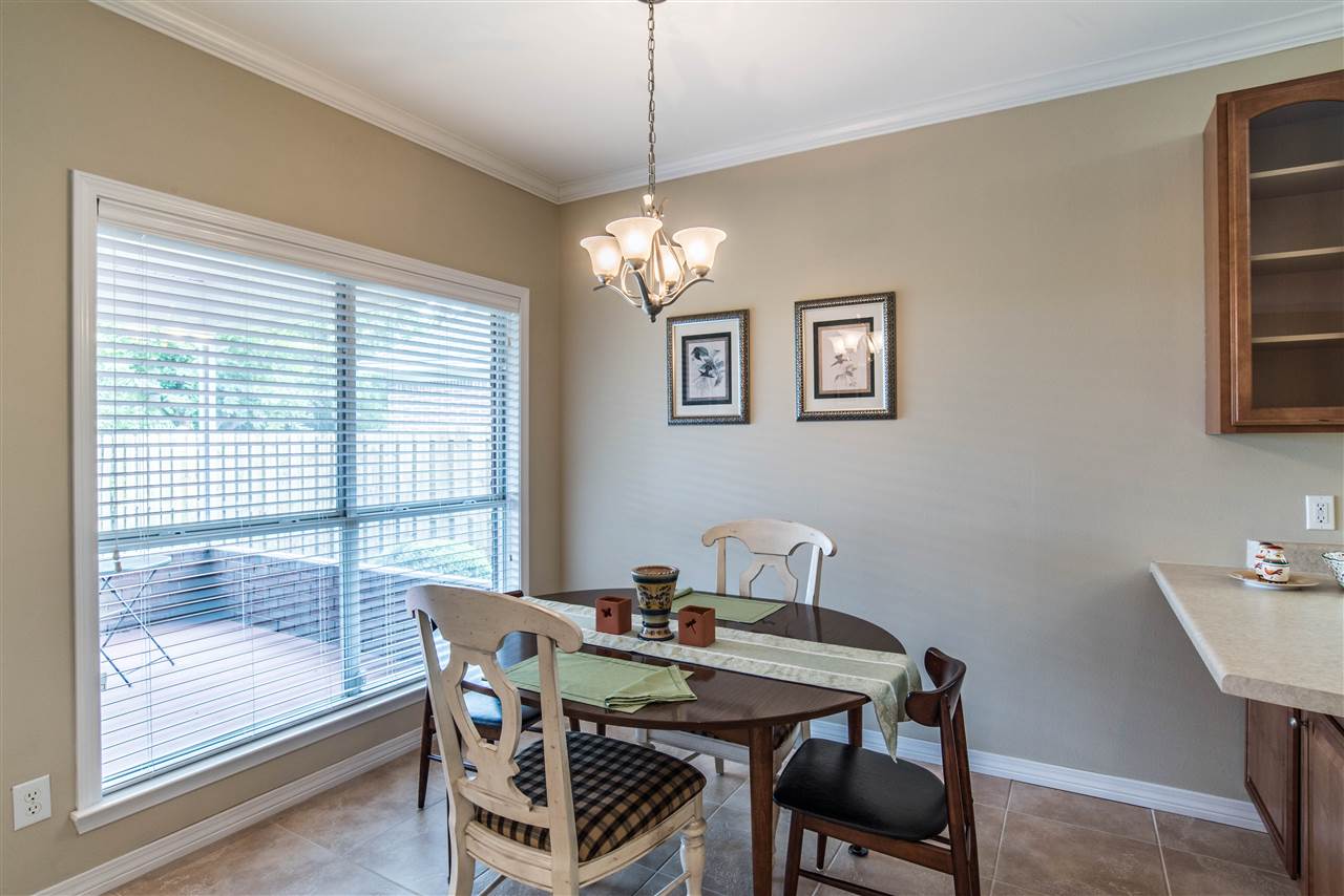 174 Club Drive Fairhope, AL 36532 - Photo 9 of 28 Dining Area