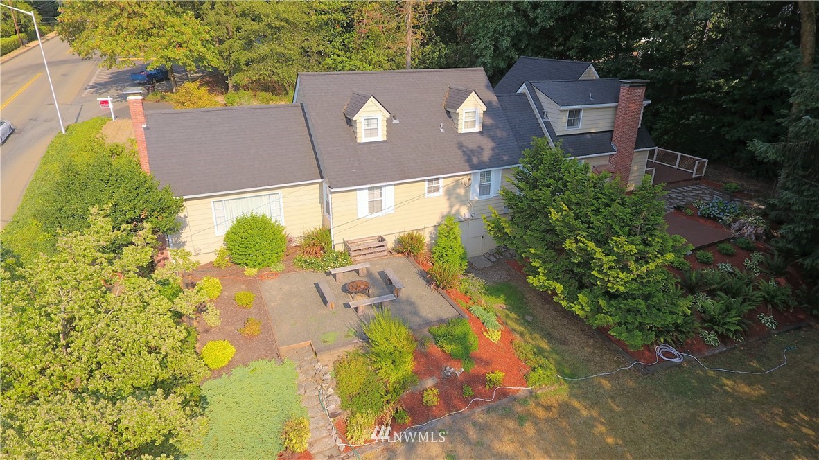 2902 Laurel Road Longview, WA 98632 - Photo 3 of 25 Gallery Image 3