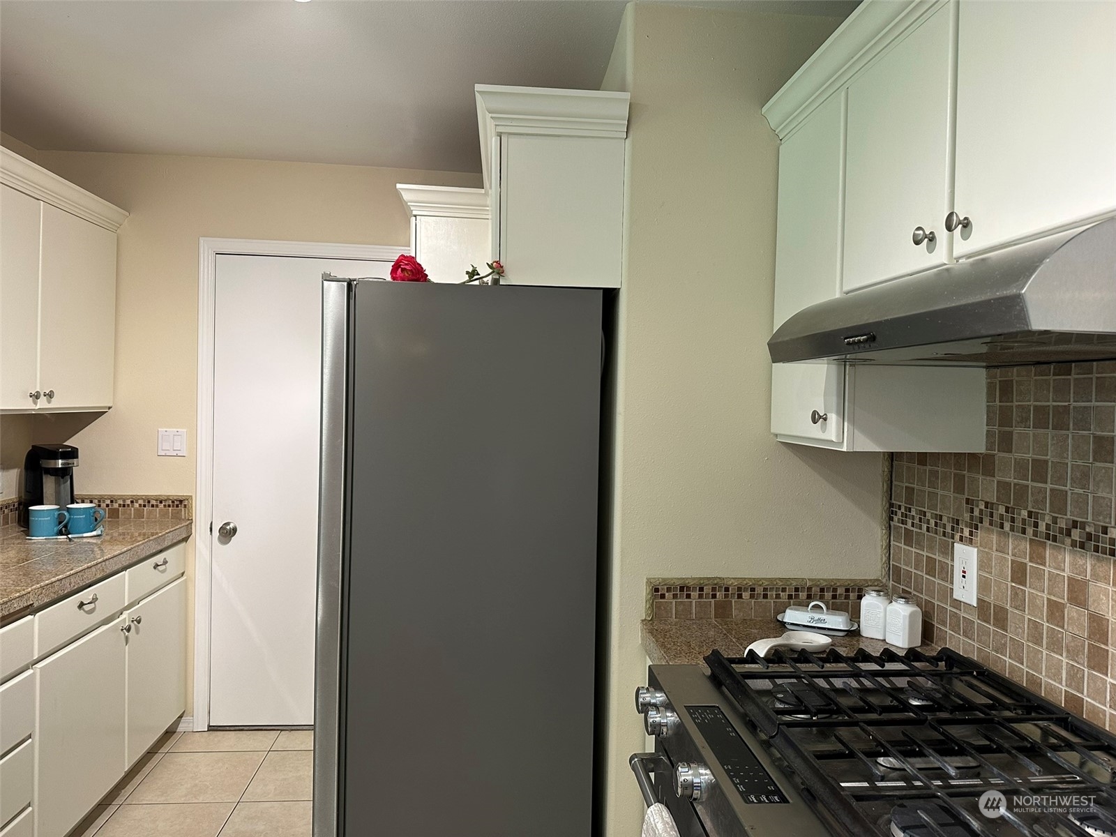 2969 Riviera Boulevard Malaga, WA 98828 - Photo 5 of 17 Gallery Image 5
