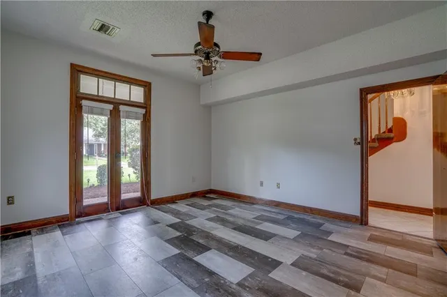 $399,000 | 119 Gondrella Drive, Belle Chasse, LA 70037