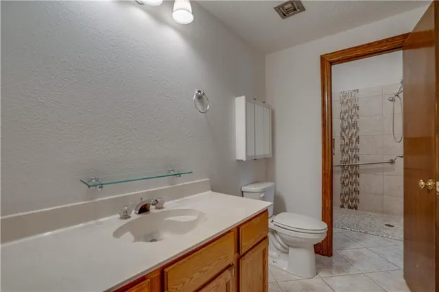 $399,000 | 119 Gondrella Drive, Belle Chasse, LA 70037