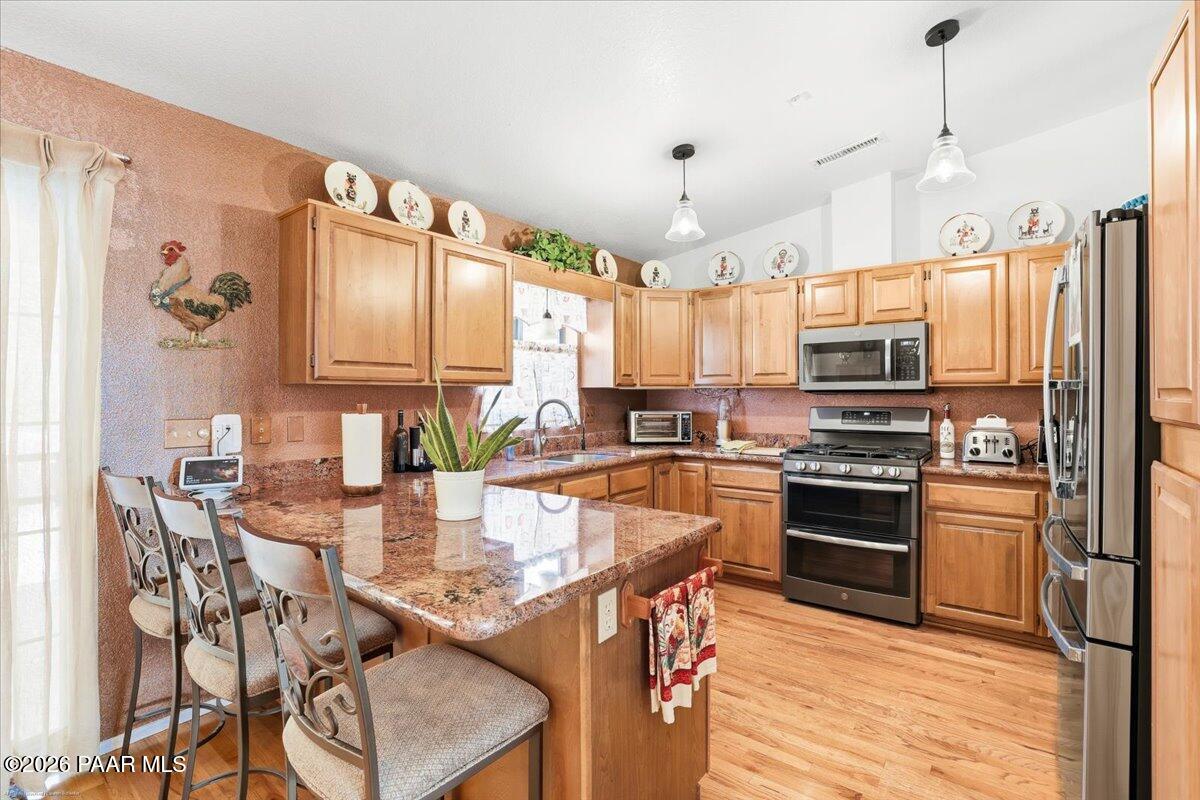 10812 Buckboard Trail Dewey, AZ 86327 - Photo 13 of 30 Kitchen