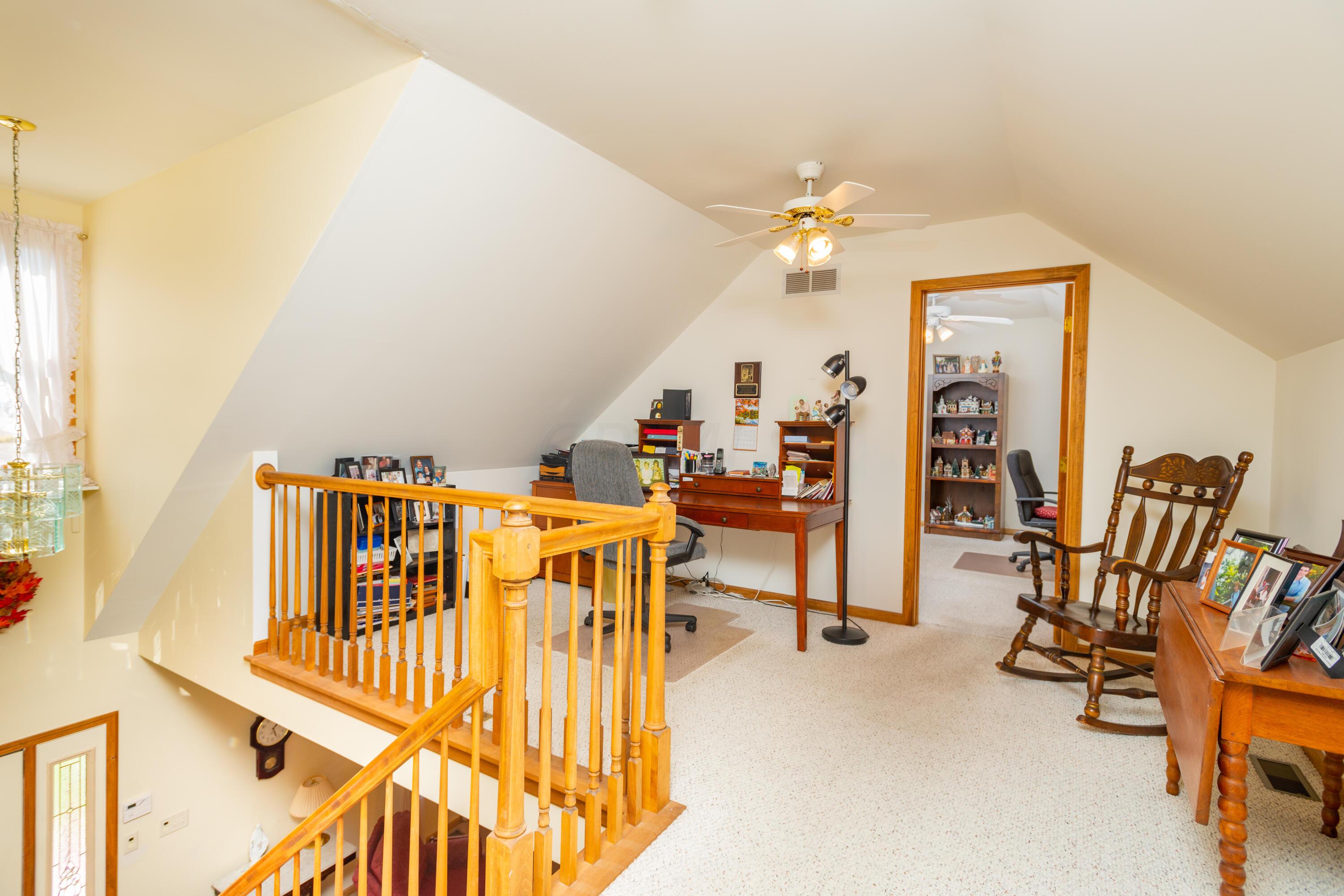 876 Penry Road Delaware, OH 43015 - Photo 22 of 45 Loft