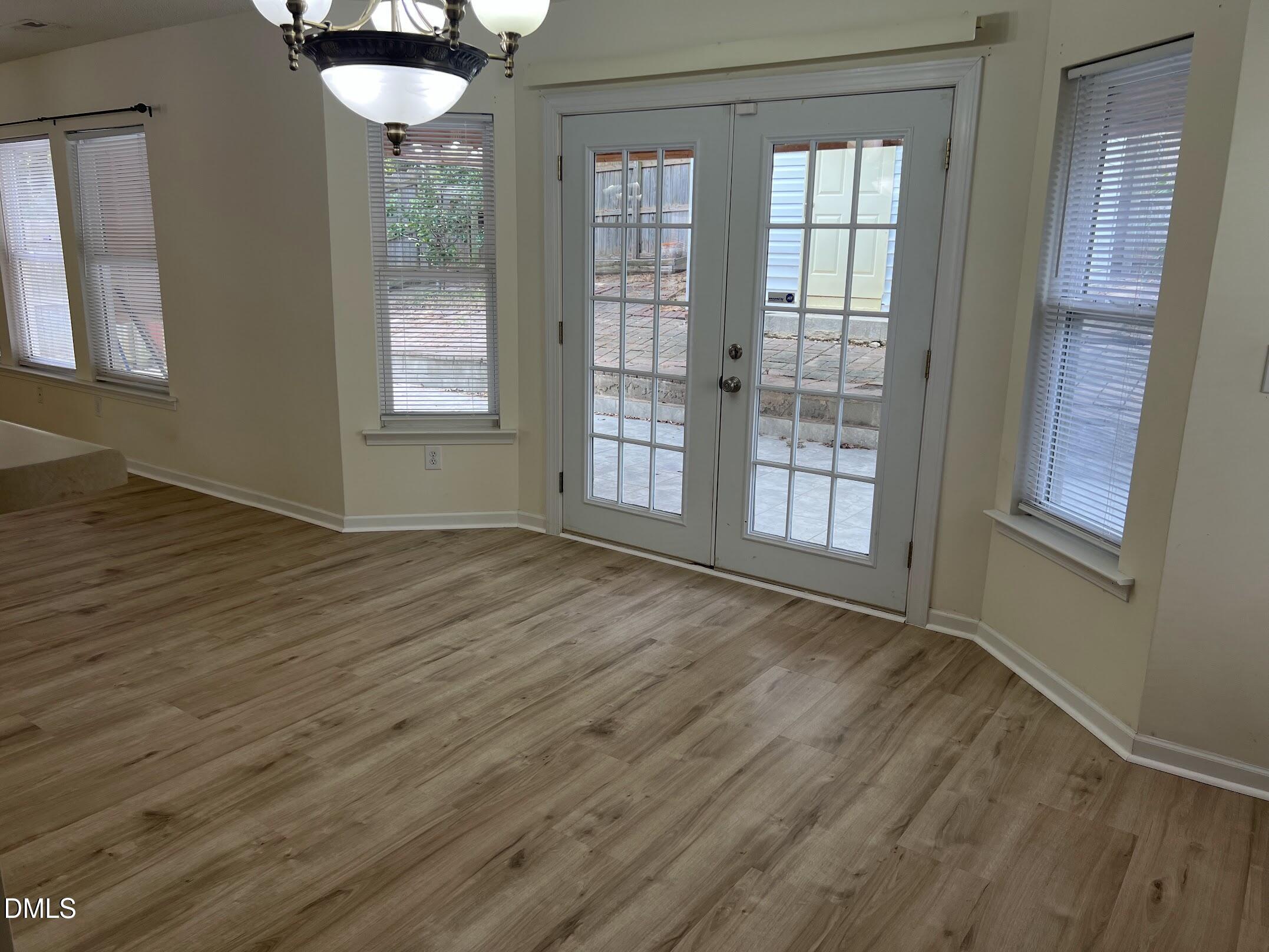 2920 Roundleaf Court Raleigh, NC 27604 - Photo 11 of 42 IMG_9669