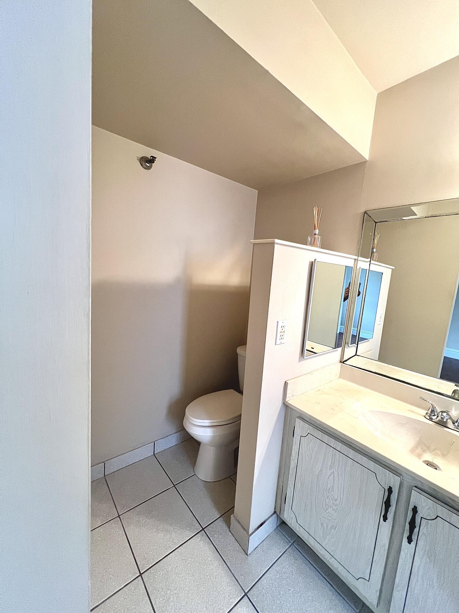 9235 Southwest 8th Street, Unit 304 Boca Raton, FL 33428 - Photo 20 of 24 IMG_1153