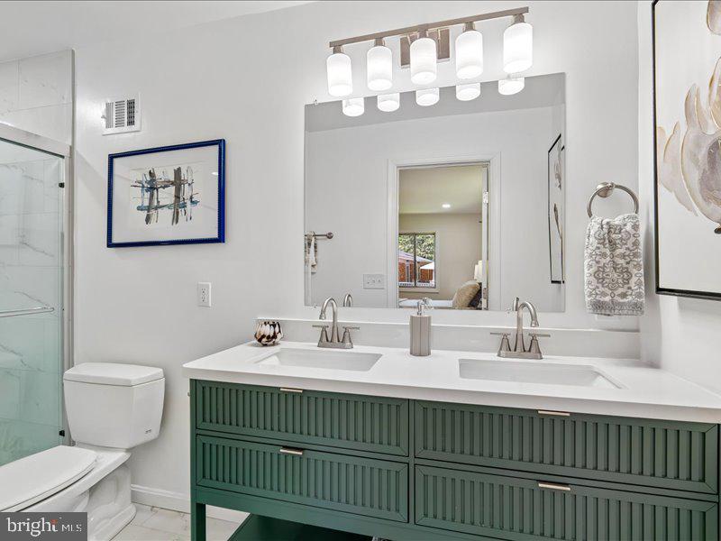 903 Annmore Drive Silver Spring, MD 20902 - Photo 11 of 20 Primary bath