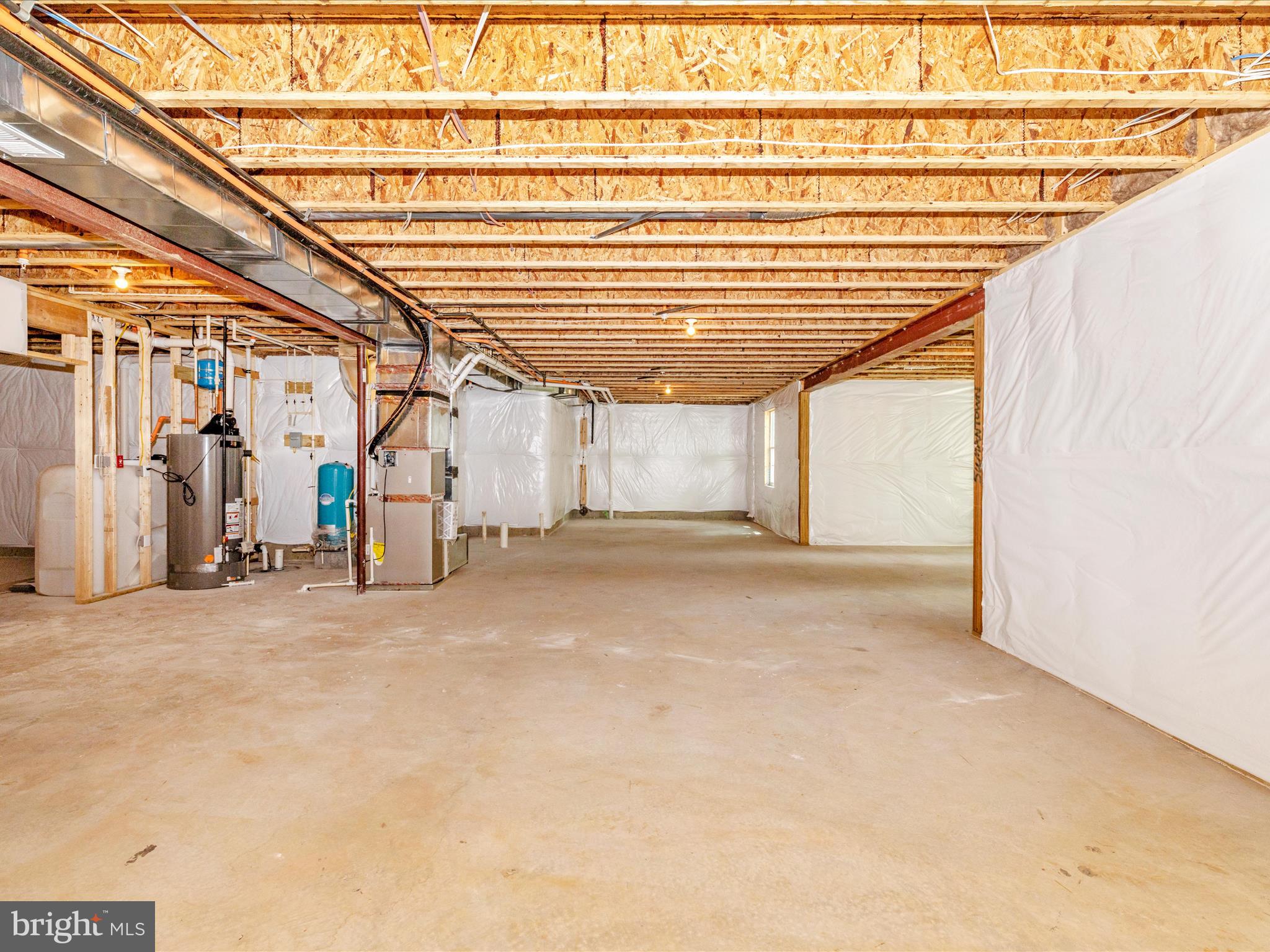 3105 Sumantown Road Middletown, MD 21769 - Photo 39 of 45 a view of a large room