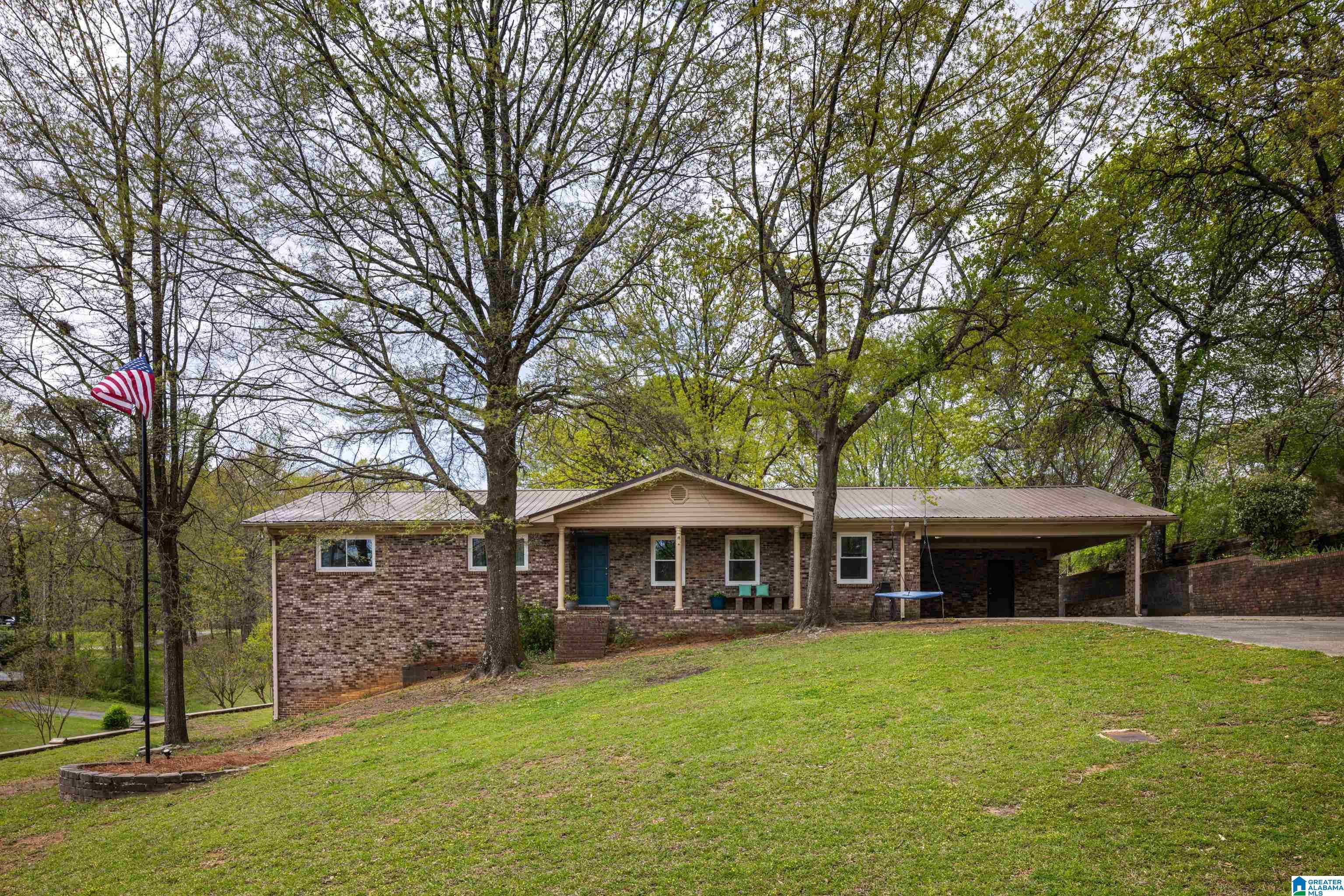 470 16th Street Calera, AL 35040 - Photo 1 of 52