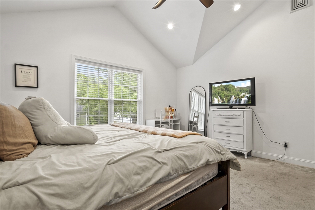 116 Pilgrim Road, Unit 116 Haverhill, MA 01832 - Photo 11 of 25 Gallery Image 11