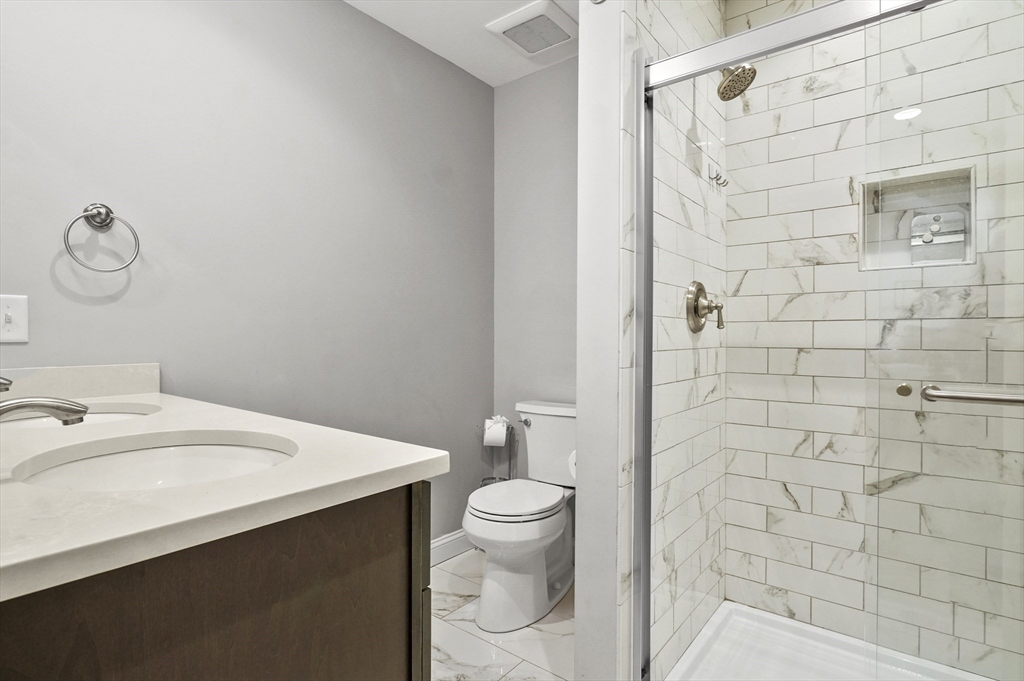 116 Pilgrim Road, Unit 116 Haverhill, MA 01832 - Photo 14 of 25 Gallery Image 14