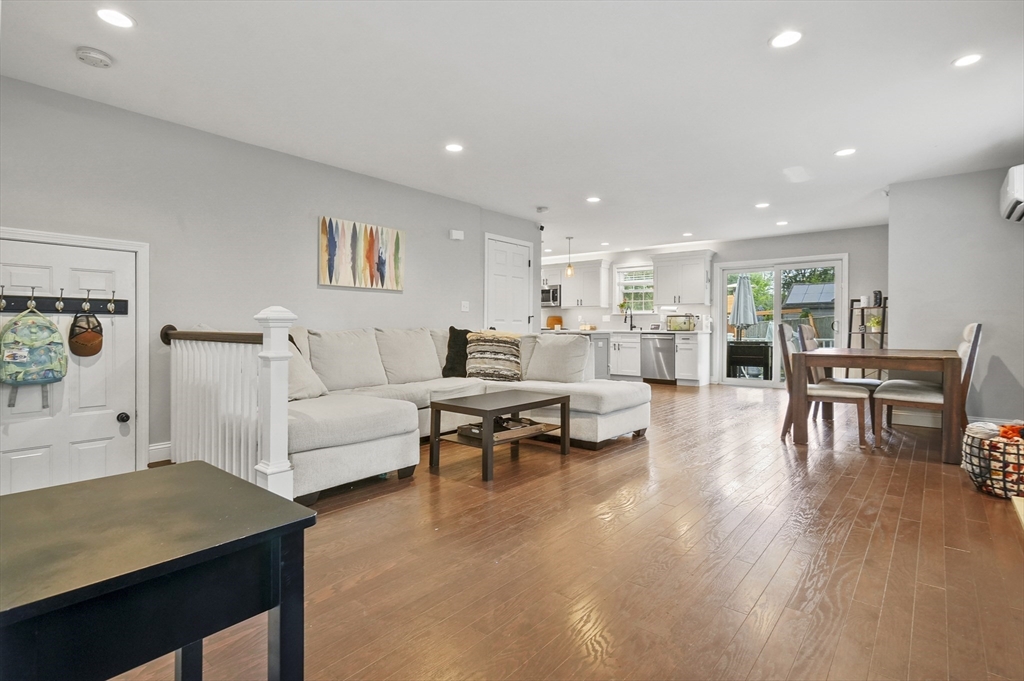 116 Pilgrim Road, Unit 116 Haverhill, MA 01832 - Photo 4 of 25 Gallery Image 4