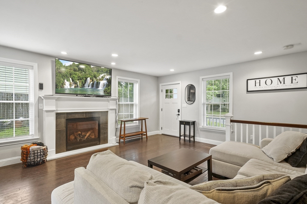 116 Pilgrim Road, Unit 116 Haverhill, MA 01832 - Photo 5 of 25 Gallery Image 5